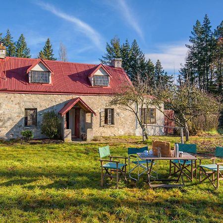 Wanaka Stone Cottage - Wanaka Holiday Home Экстерьер фото